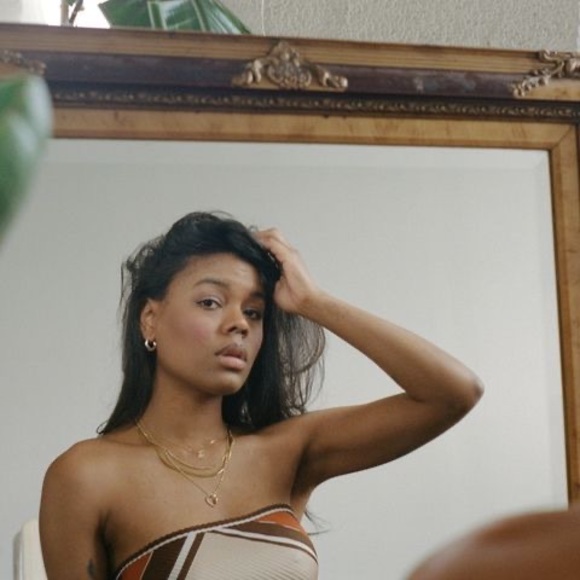 Meet your Posher, Teaunna - Picture 1 of 1